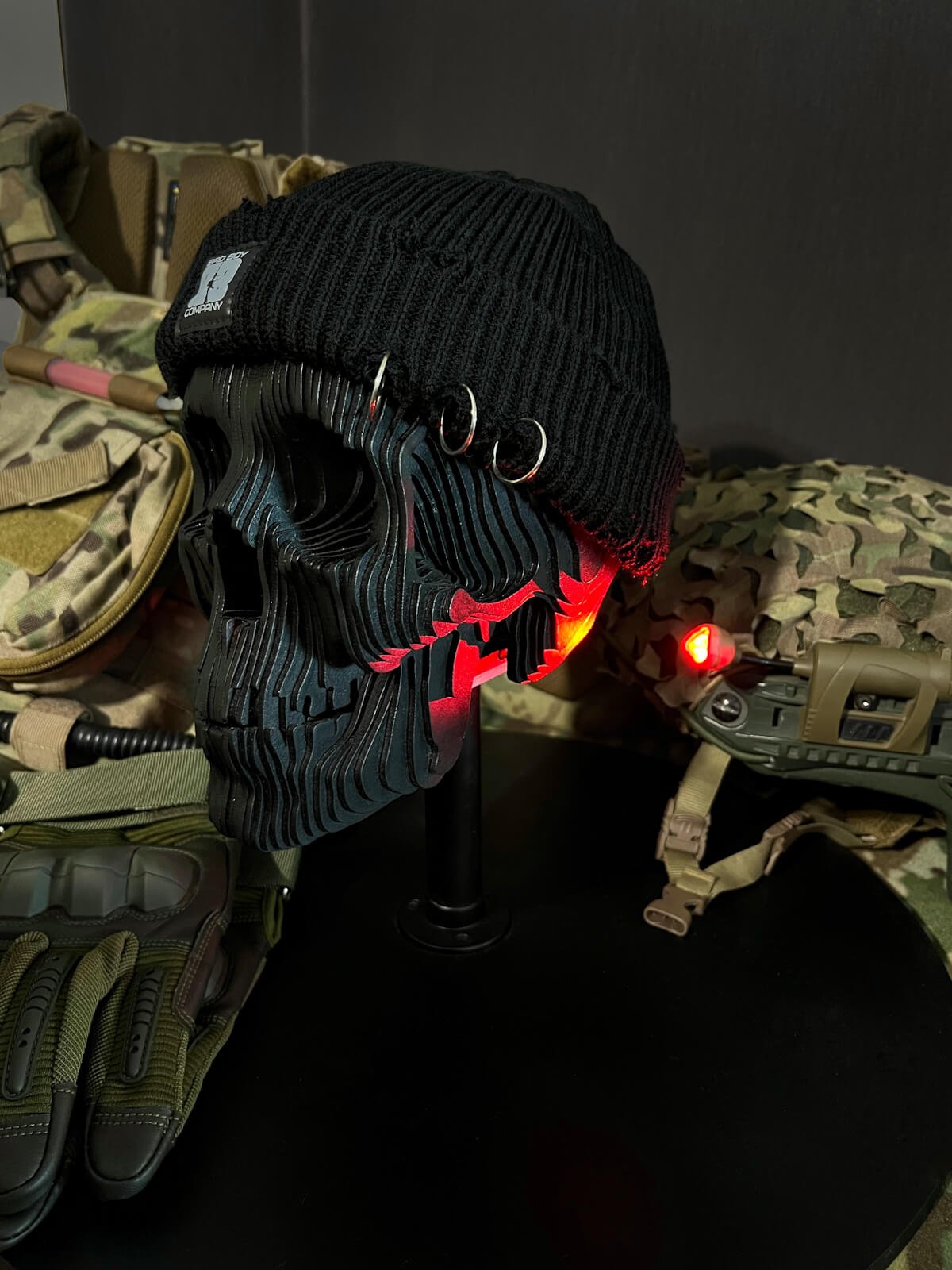 Шапка чорна grunge ВВ