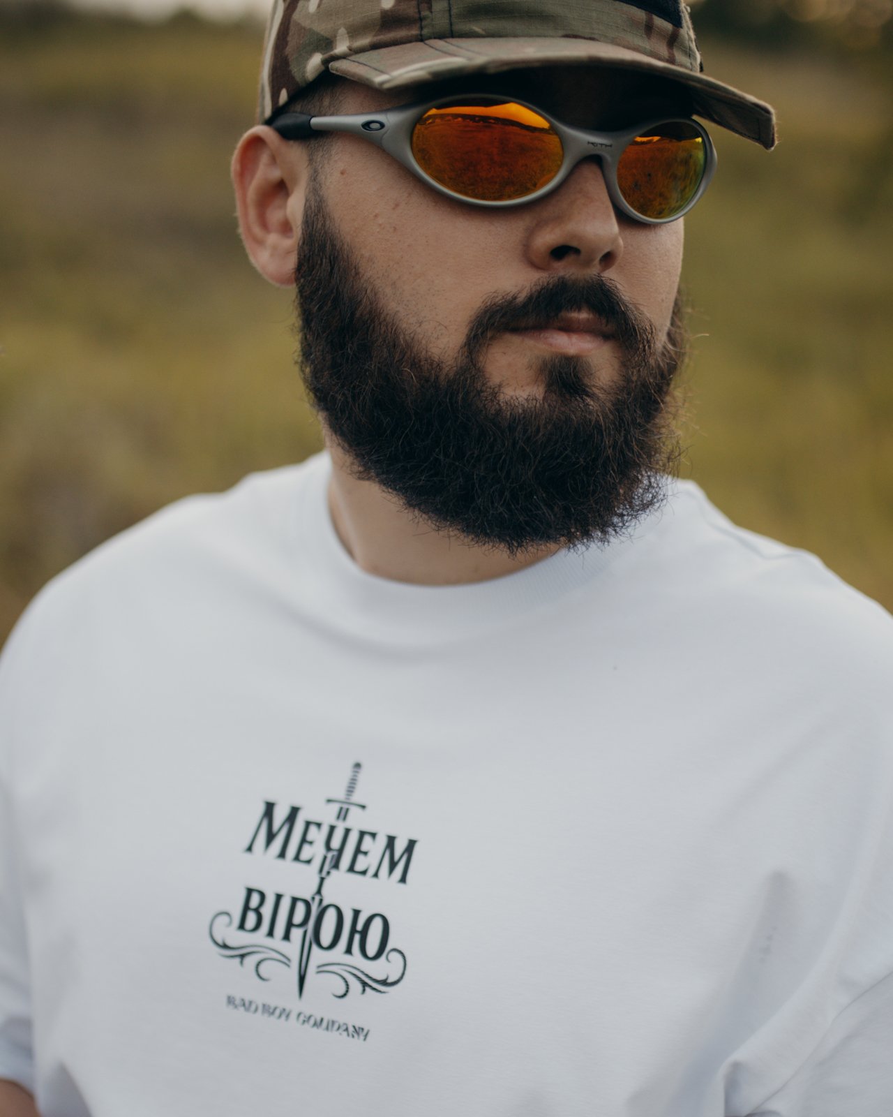 Футболка oversize "Мечем і вірою" - Зображення 2
