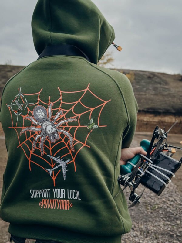 Худі оливкове versize "Pavutynna"